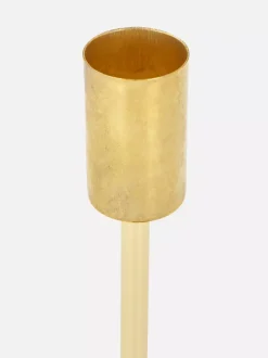 Metalowy świecznik stołowy