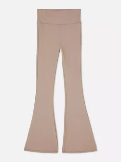 Miękkie legginsy z rozszerzaną nogawką