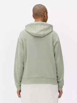 Nierozpinana bluza z kapturem i nadrukiem