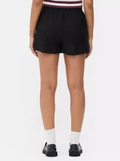 Niezbędne szorty z wysokim stanem