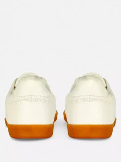 Niskie buty sportowe z gumową podeszwą