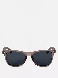 Okulary przeciwsłoneczne w kwadratowej oprawie