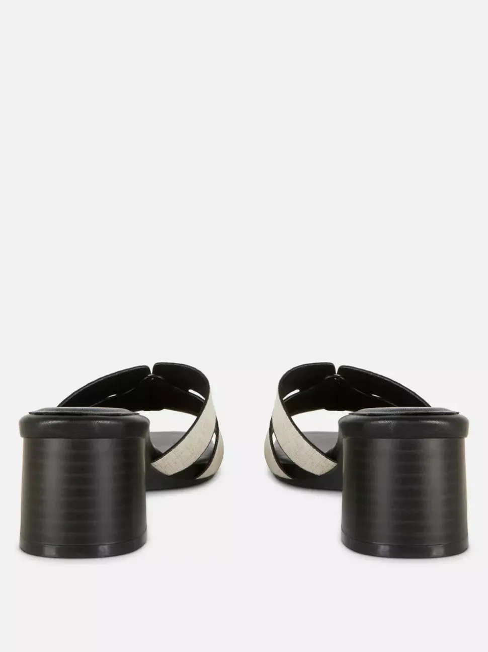 Pantofle bez pięty na słupku z plecionym paskiem