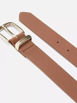 Pasek ze złotą sprzączką