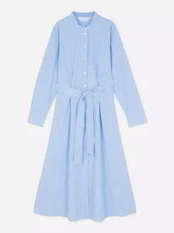 Pasiasta sukienka koszulowa z paskiem