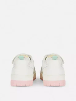 Płócienne buty sportowe z niską cholewką i tęczą