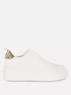 Pikowane wsuwane buty sportowe