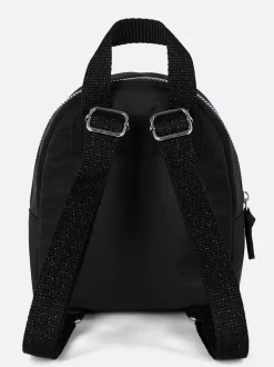 Plecak z ozdobnym serduszkiem