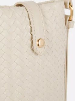 Pleciona minitorebka na telefon ze sztucznej skóry