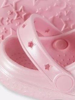 Połyskujące chodaki z gwiazdami