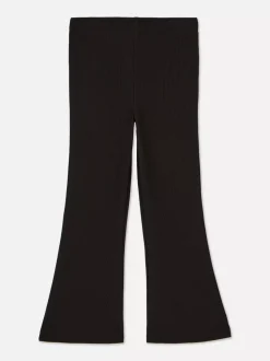 Prążkowane spodnie z rozszerzaną nogawką