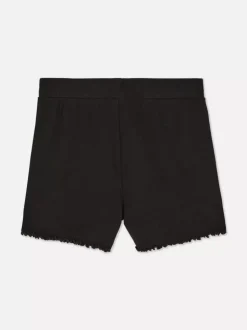 Prążkowane szorty z muszelkowym wykończeniem