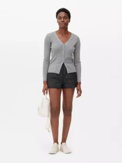 Prążkowany kardigan z cienkiej dzianiny