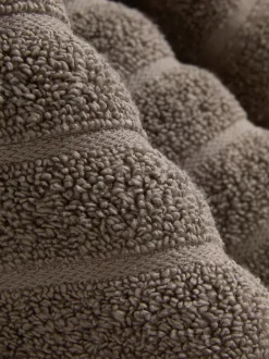 Prążkowany ręcznik kąpielowy