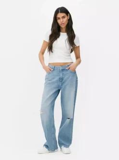 Proste jeansy z efektem znoszenia Paula Echevarría