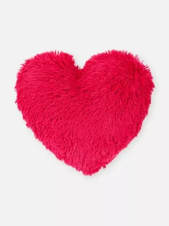 Puszysta poduszka w kształcie serca