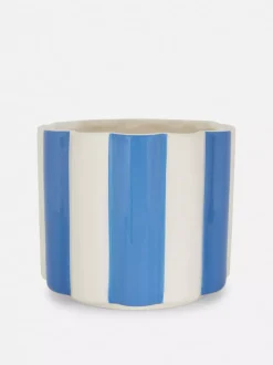 Średnia ceramiczna doniczka z pofalowanym brzegiem