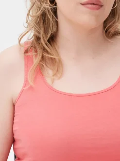 Rozciągliwa koszulka bez rękawów z głębokim dekoltem
