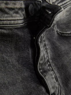 Rozciągliwe jeansy z wąskimi nogawkami