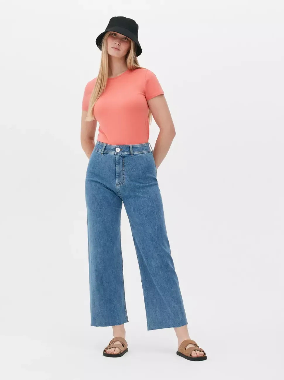 Rozciągliwy T-shirt z okrągłym dekoltem