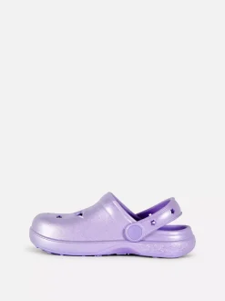 Sandały w stylu chodaków