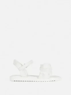 Sandały z paskami w kwiaty