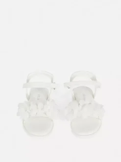 Sandały z paskami w kwiaty