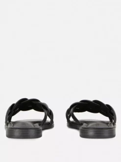 Sandały z tkanym paskiem