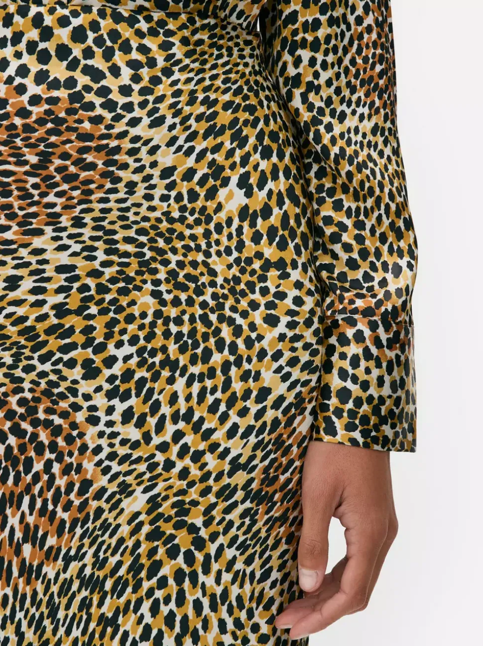 Satynowa spódnica midi z nadrukiem