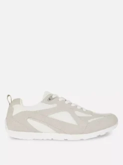 Siateczkowe buty sportowe z niską cholewką