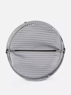 Składany kosz na pranie w paski