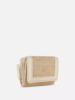 Słomkowy portfel z inicjałem