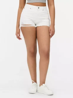 Spodenki jeansowe z przetarciami