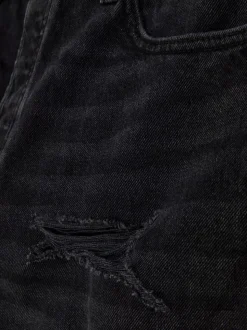 Spodenki jeansowe z przetarciami