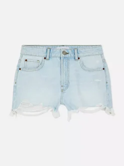 Spodenki jeansowe z przetarciami