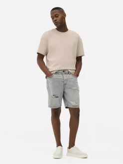 Spodenki jeansowe z przetarciami