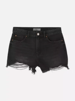 Spodenki jeansowe z przetarciami