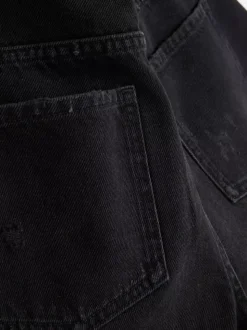 Spodenki jeansowe z przetarciami