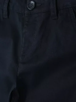 Spodnie chinosy dla młodszego chłopca