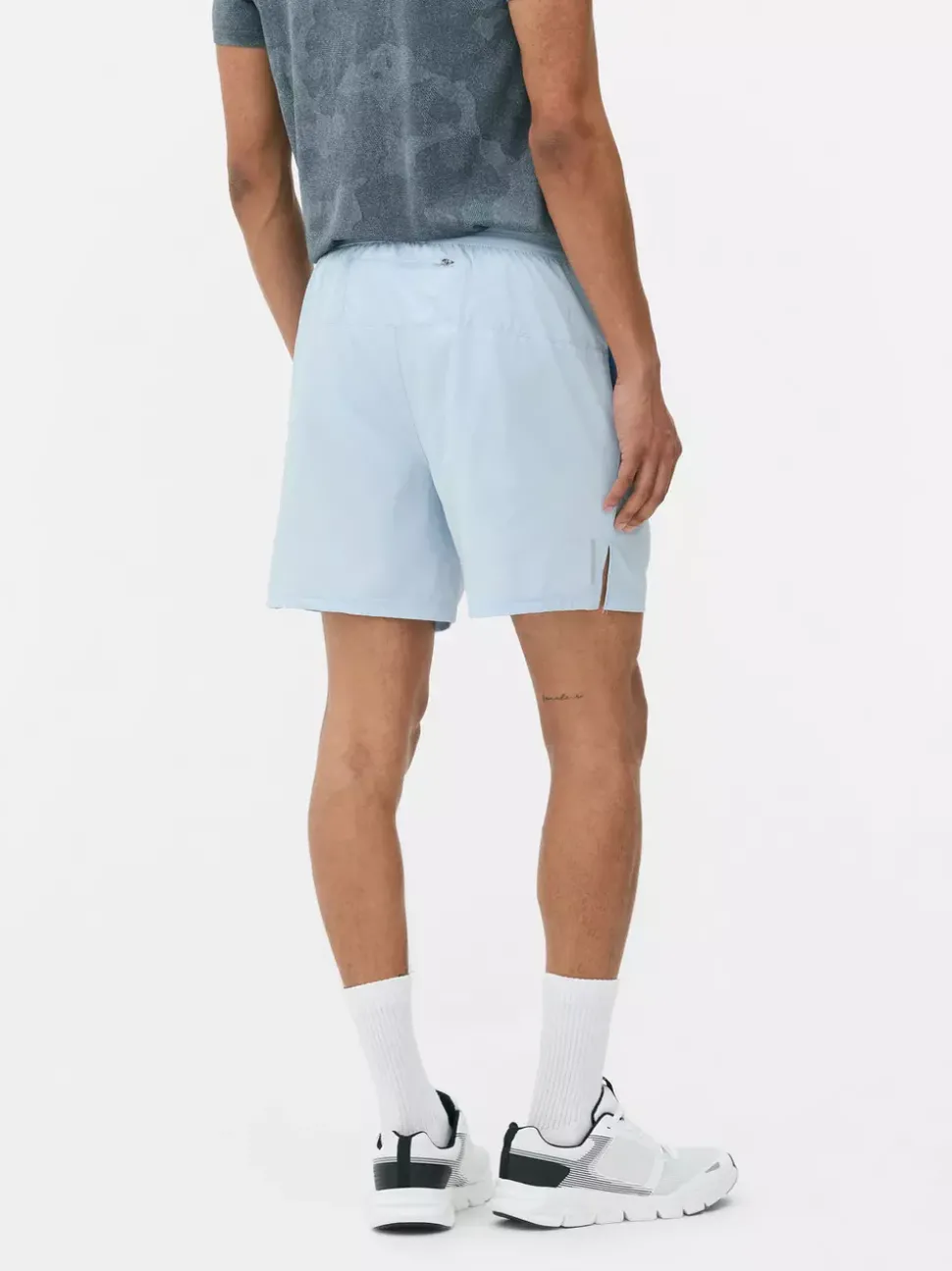 Spodnie do biegania ze sznurkiem