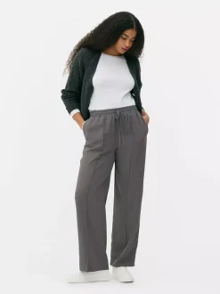 Spodnie dresowe z lampasami