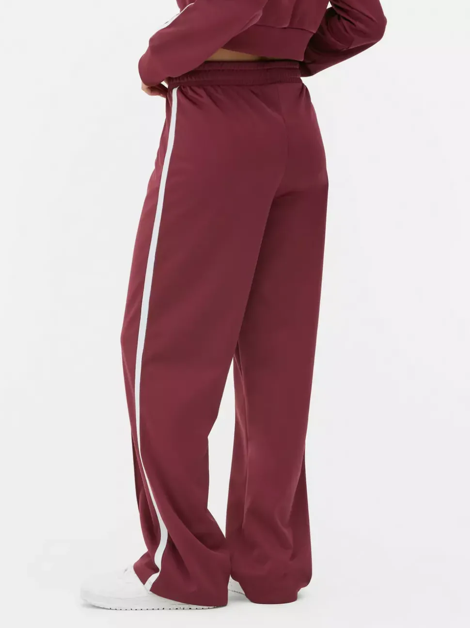 Spodnie dresowe z lampasami, część zestawu