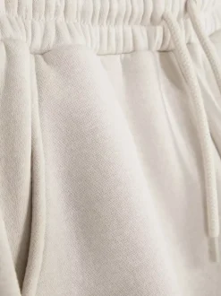 Spodnie dresowe z szerokimi nogawkami