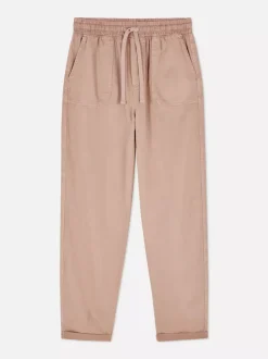 Spodnie dresowe ze sznurkiem w pasie