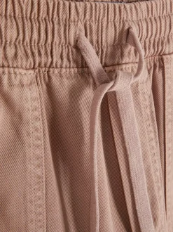 Spodnie dresowe ze sznurkiem w pasie