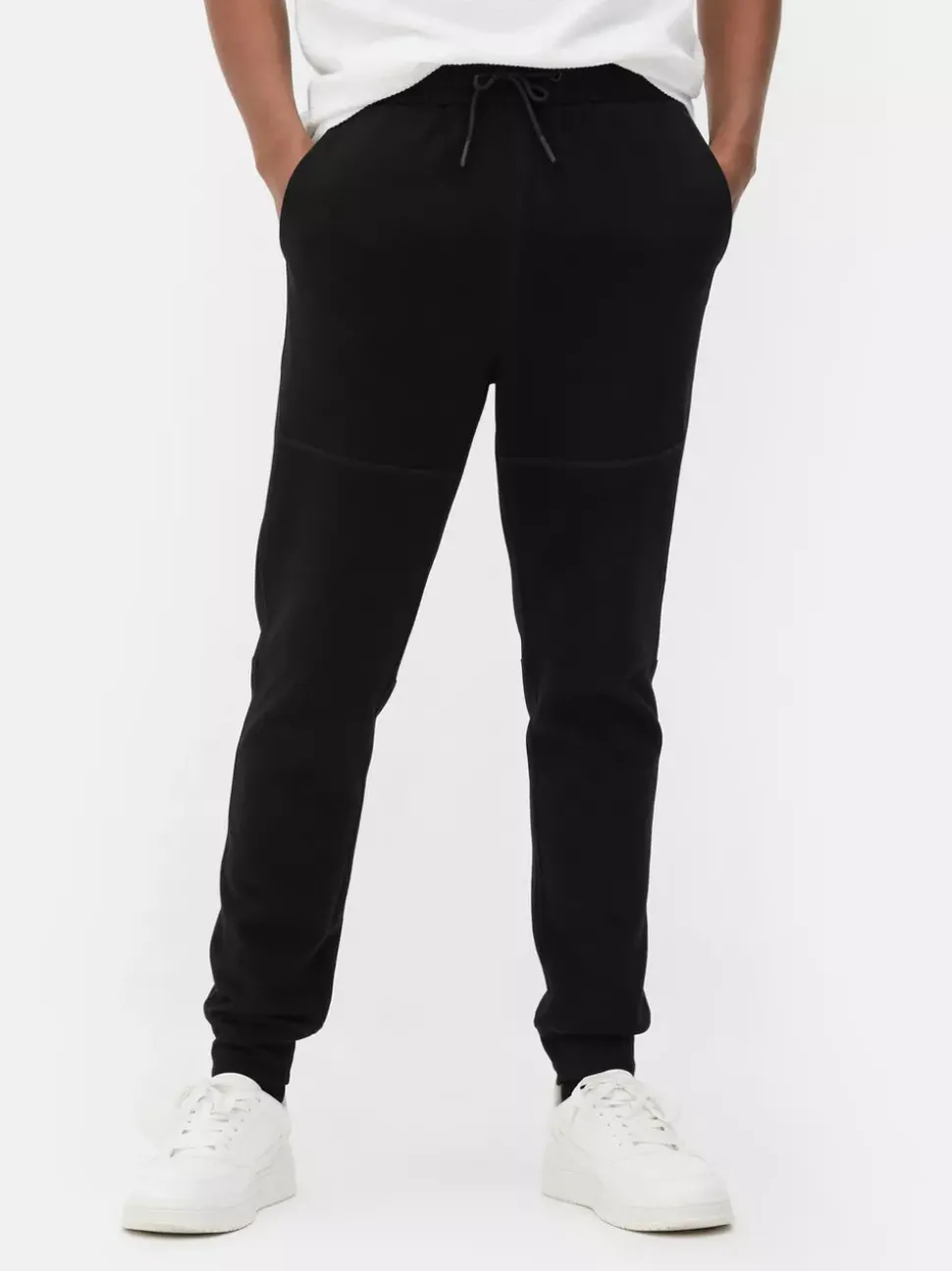 Spodnie dresowe ze sznurkiem i ściąganymi nogawkami