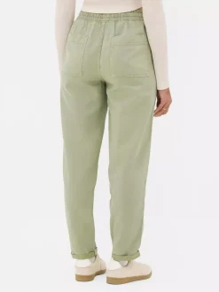 Spodnie dresowe ze sznurkiem w pasie