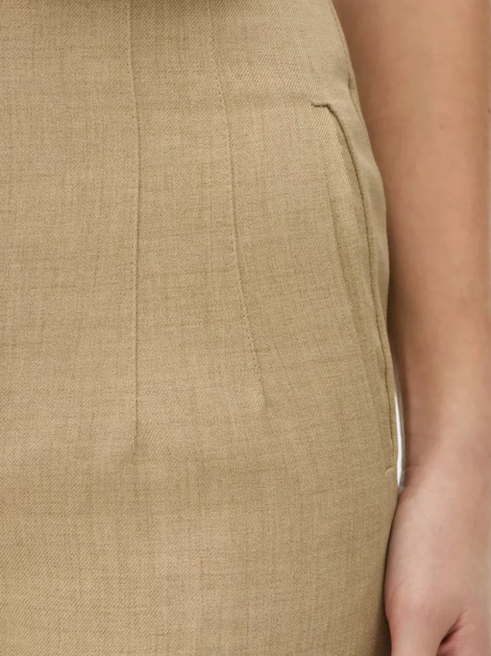 Spodnie w prążki z wysokim stanem i motywem Sticha