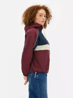 Sportowa kurtka przeciwdeszczowa w bloki kolorów