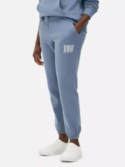 Sportowe spodnie dresowe ściągane sznurkiem